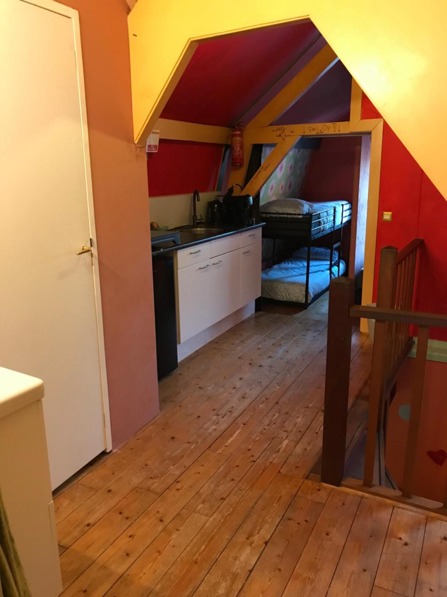 An Artist Created It Apartment Middelburg Bagian luar foto